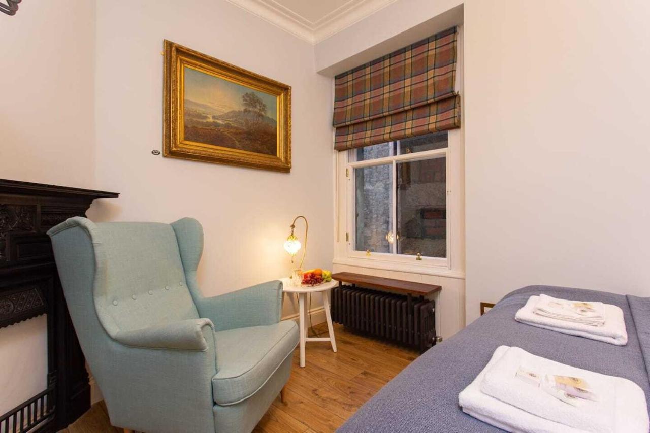 Upper Bow - Luxurious, Modern 1Br Apartment Near Castle Edinburgh Luaran gambar